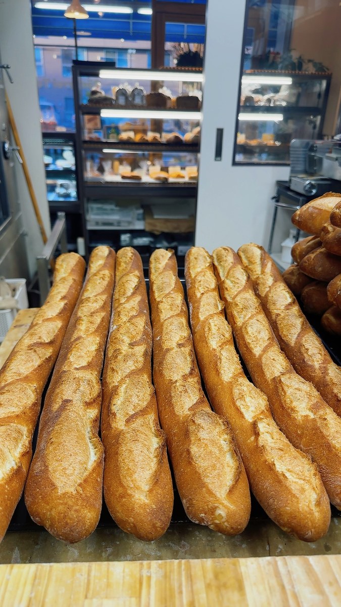 バゲット — Bäckerei Terutake(ベッカライテルタケ)