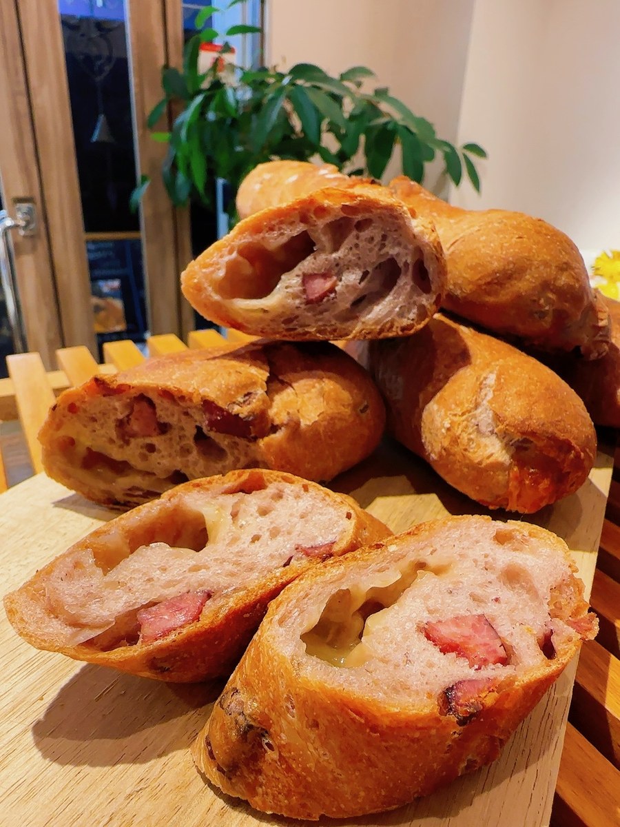 パン・オゥ・ヴァン — Bäckerei Terutake(ベッカライテルタケ)
